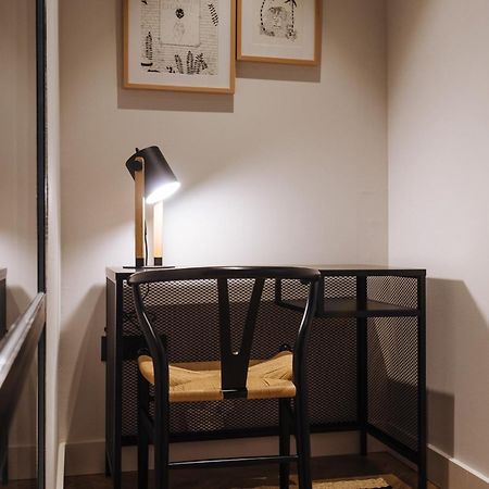 R26 Suites Sevilla Szoba fotó