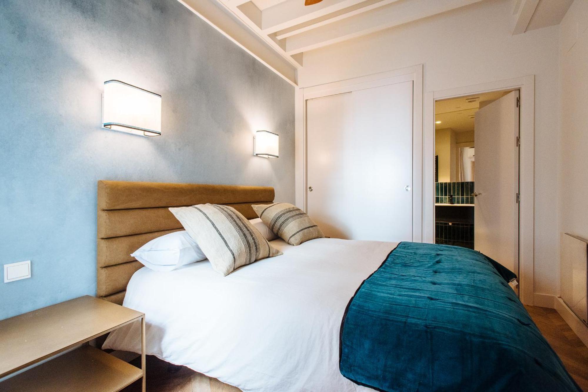 R26 Suites Sevilla Szoba fotó